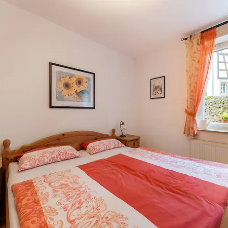 Modern In Reifferscheid With Garden Apartment *