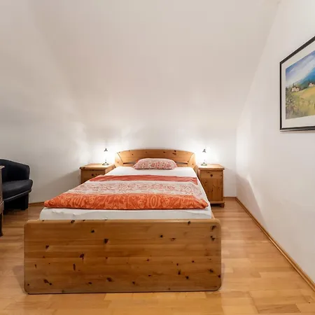 Modern In Reifferscheid With Garden