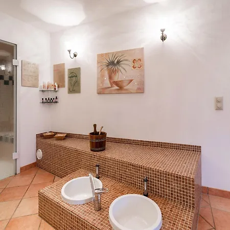 Modern In Reifferscheid With Garden Apartment