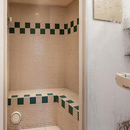 Modern In Reifferscheid With Garden *