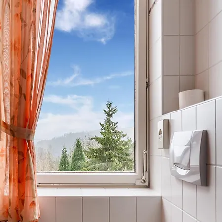 شقة Modern In Reifferscheid With Garden