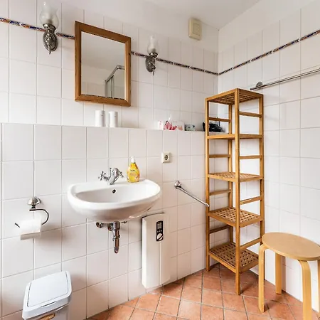 Modern In Reifferscheid With Garden هيلينثال