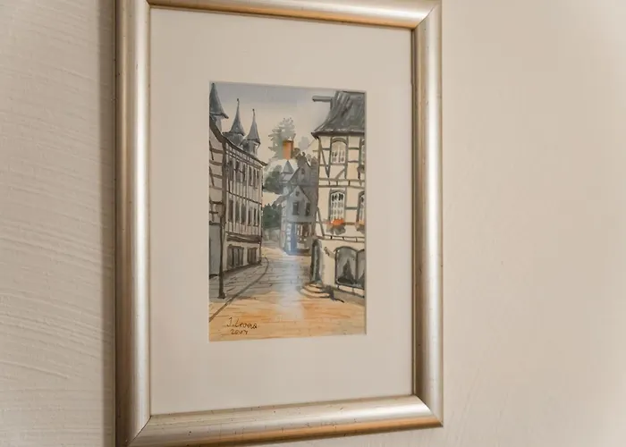 Modern In Reifferscheid With Garden *